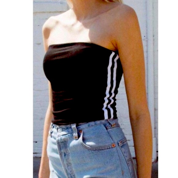 Brandy Melville Tops - BRANDY MELVILLES BLACK “JENNY” CROP TUBE TOP